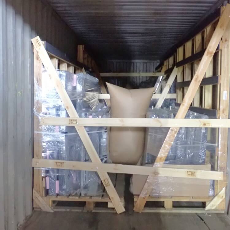 container transport-of-historical-windows-from-Europe-to-the-US