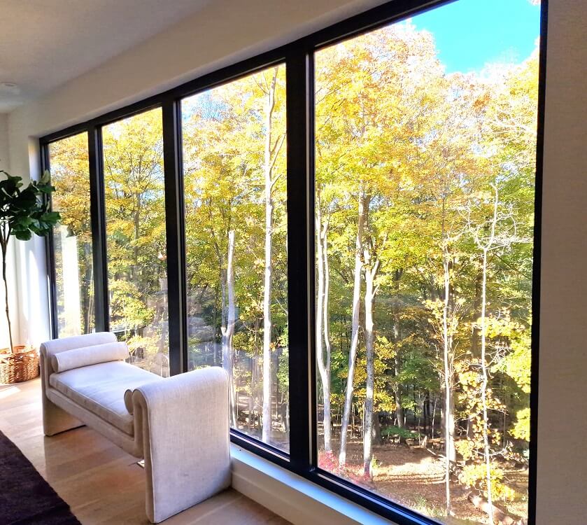 case study high-end home with black aluminium windows Aluprof